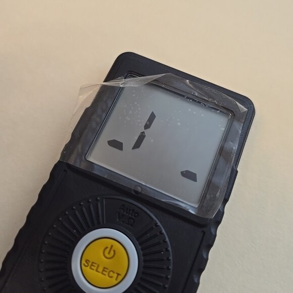 Greenlee PDMM20 AC/DC 6000-Count LCD Pocket Multimeter with Auto-Select Mode - Picture 8 of 16